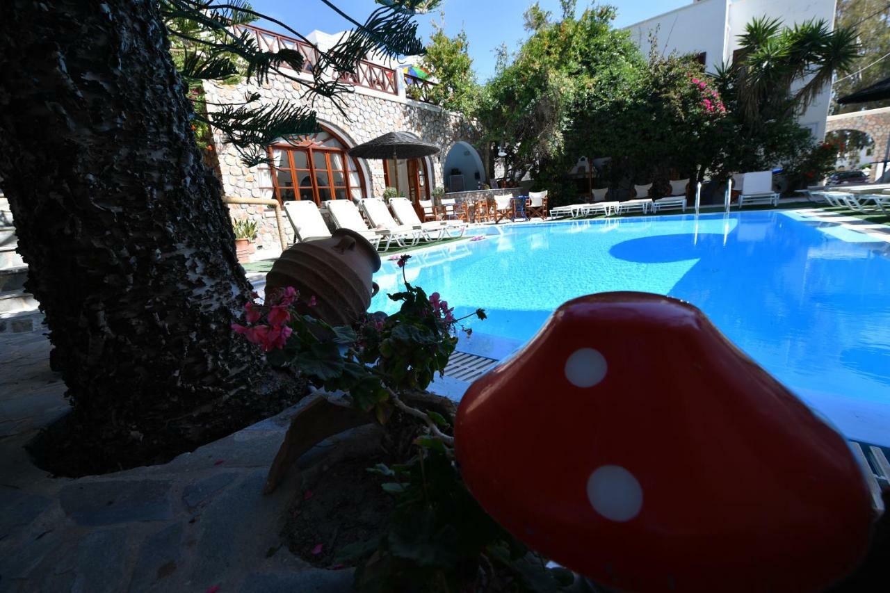 Philoxenia Hotel & Studios ペリッサ エクステリア 写真