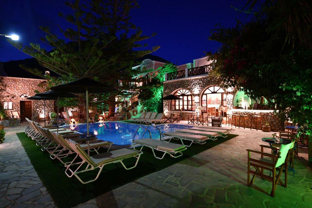 Philoxenia Hotel & Studios ペリッサ エクステリア 写真